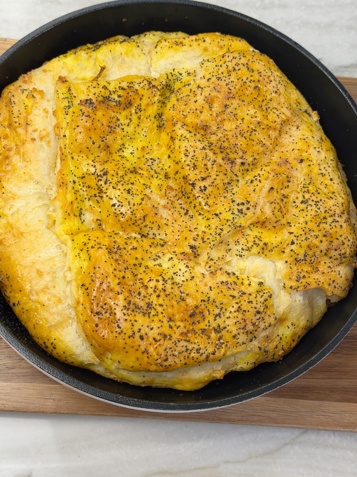 Bulgarian Cheese Tutmanik (Dutch Oven)
