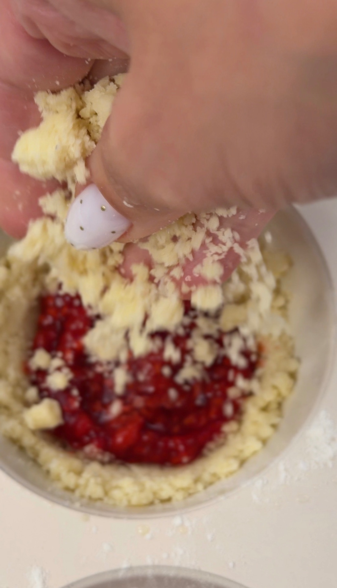 Easy Raspberry Crumble Cookies — 8