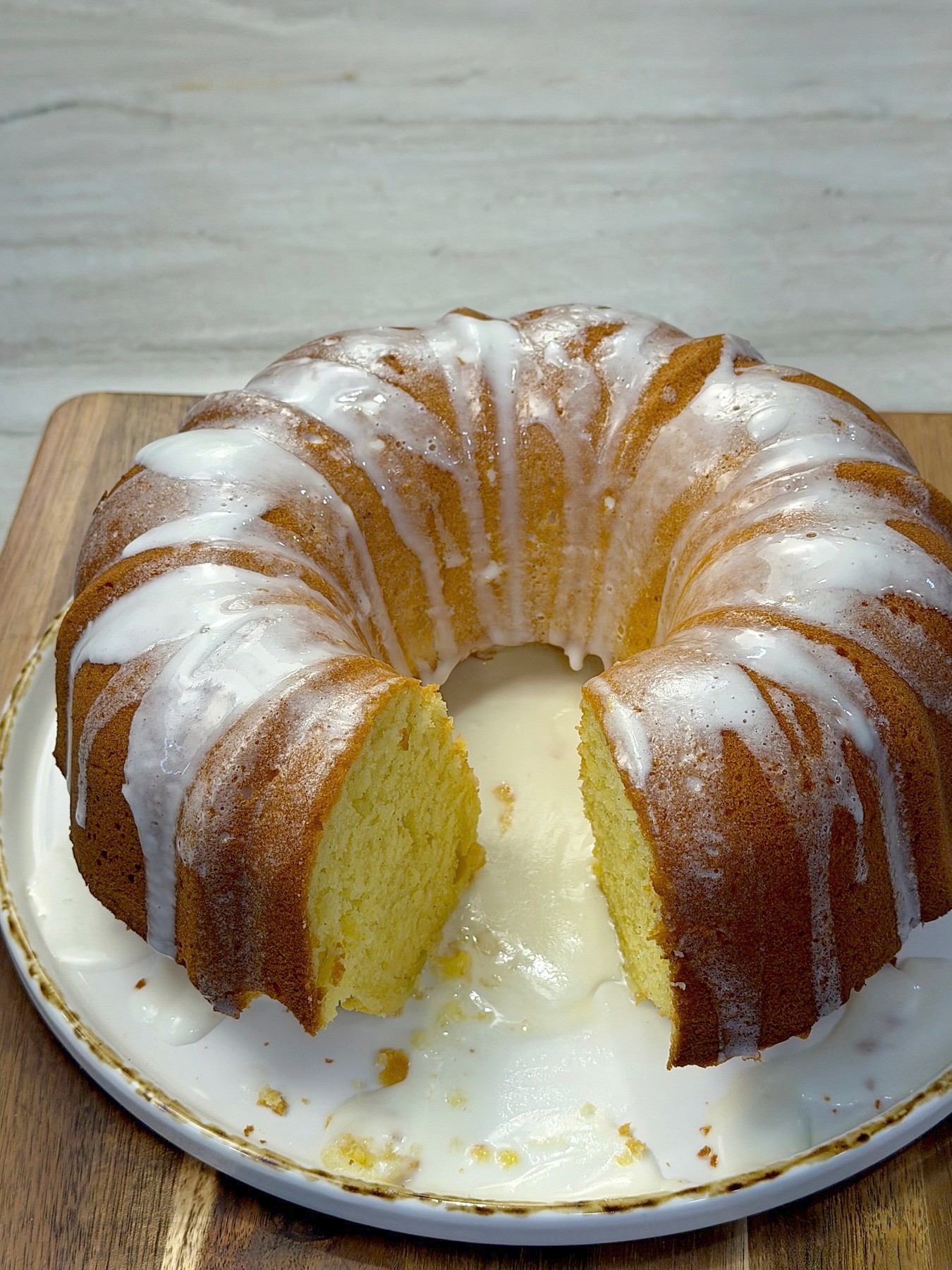 Glazed Lemon Bundt Cake — 2