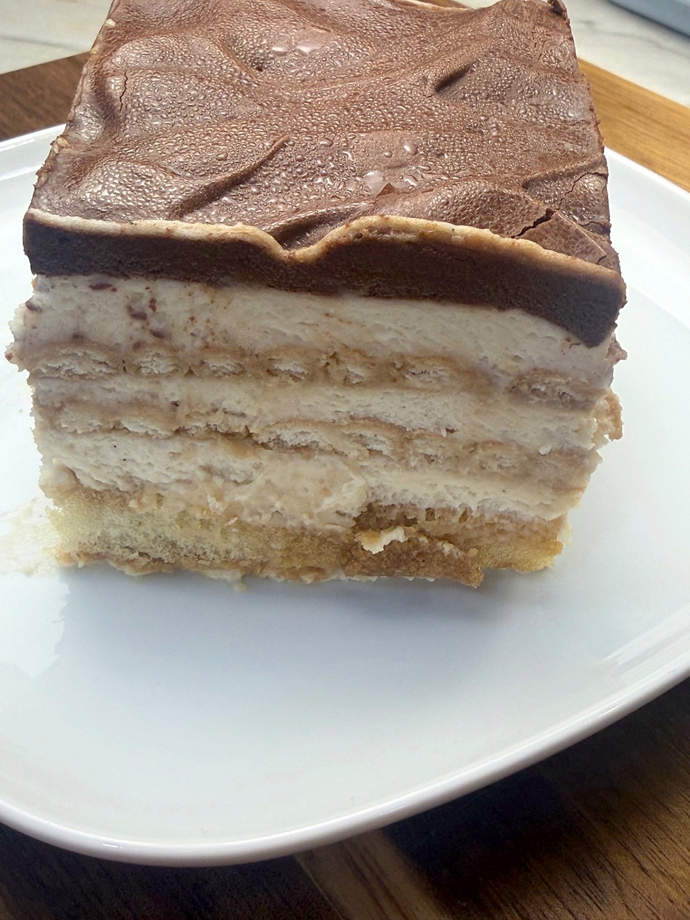 No-Bake Coffee Biscuit Dream Cake — 2