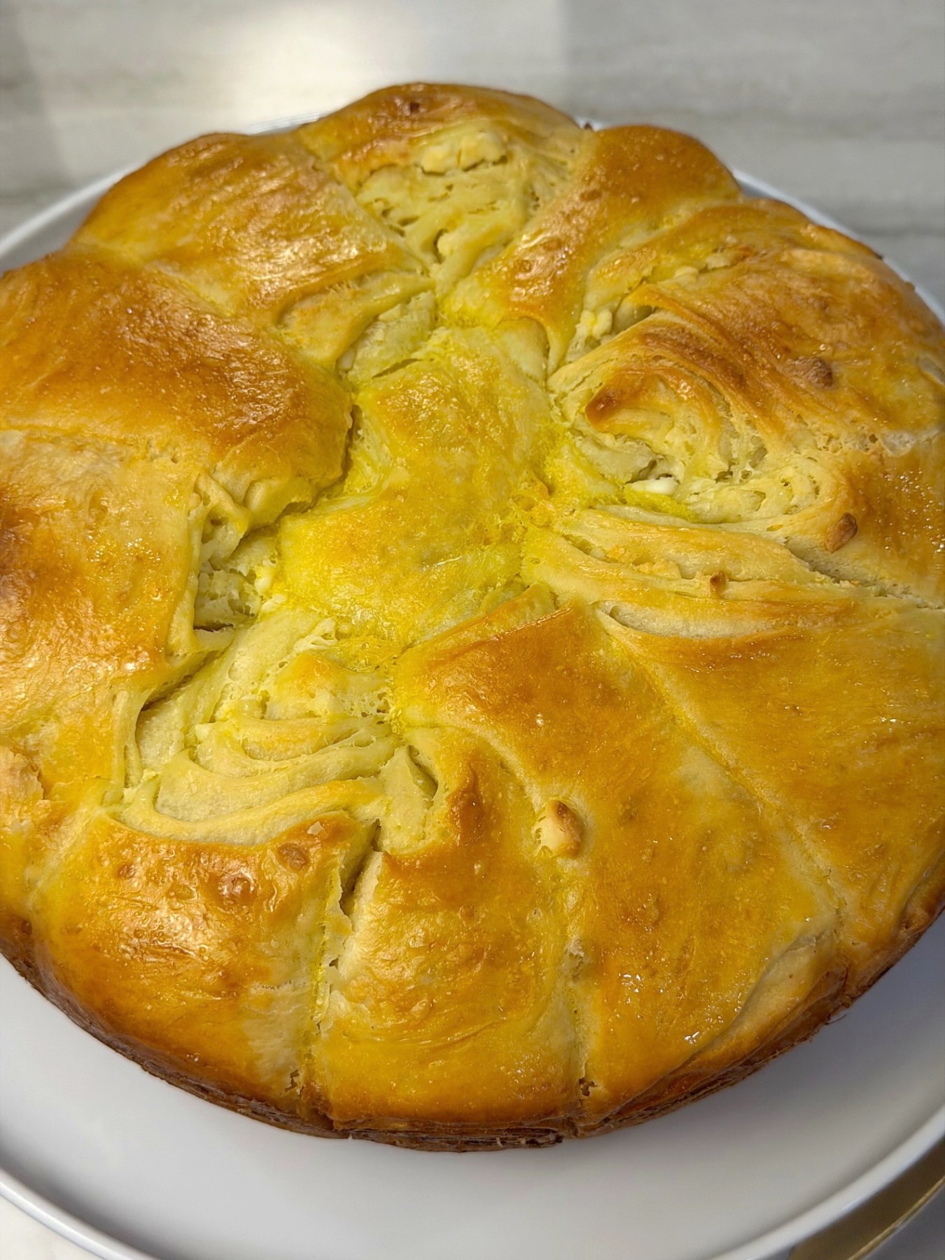 Bulgarian Feta Bread (Pitka Tutmanik)