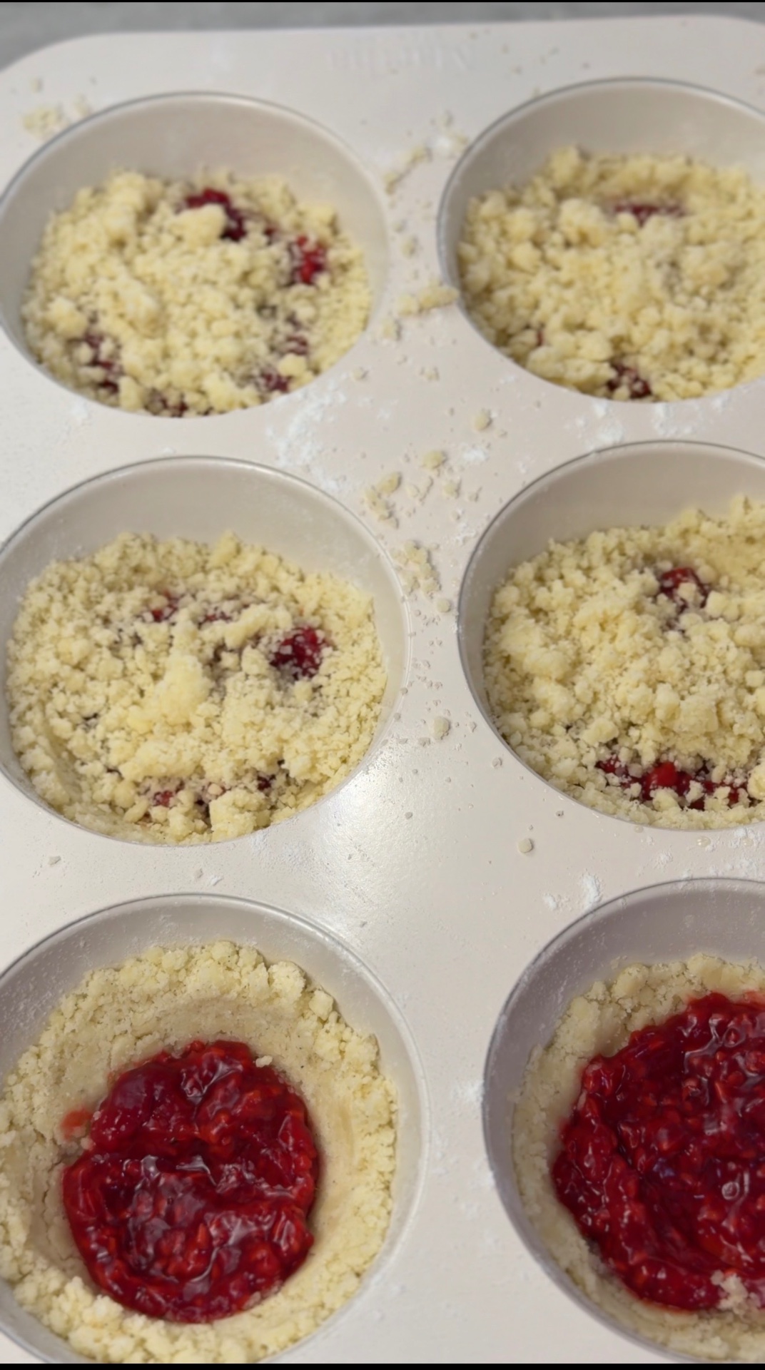Easy Raspberry Crumble Cookies — 10