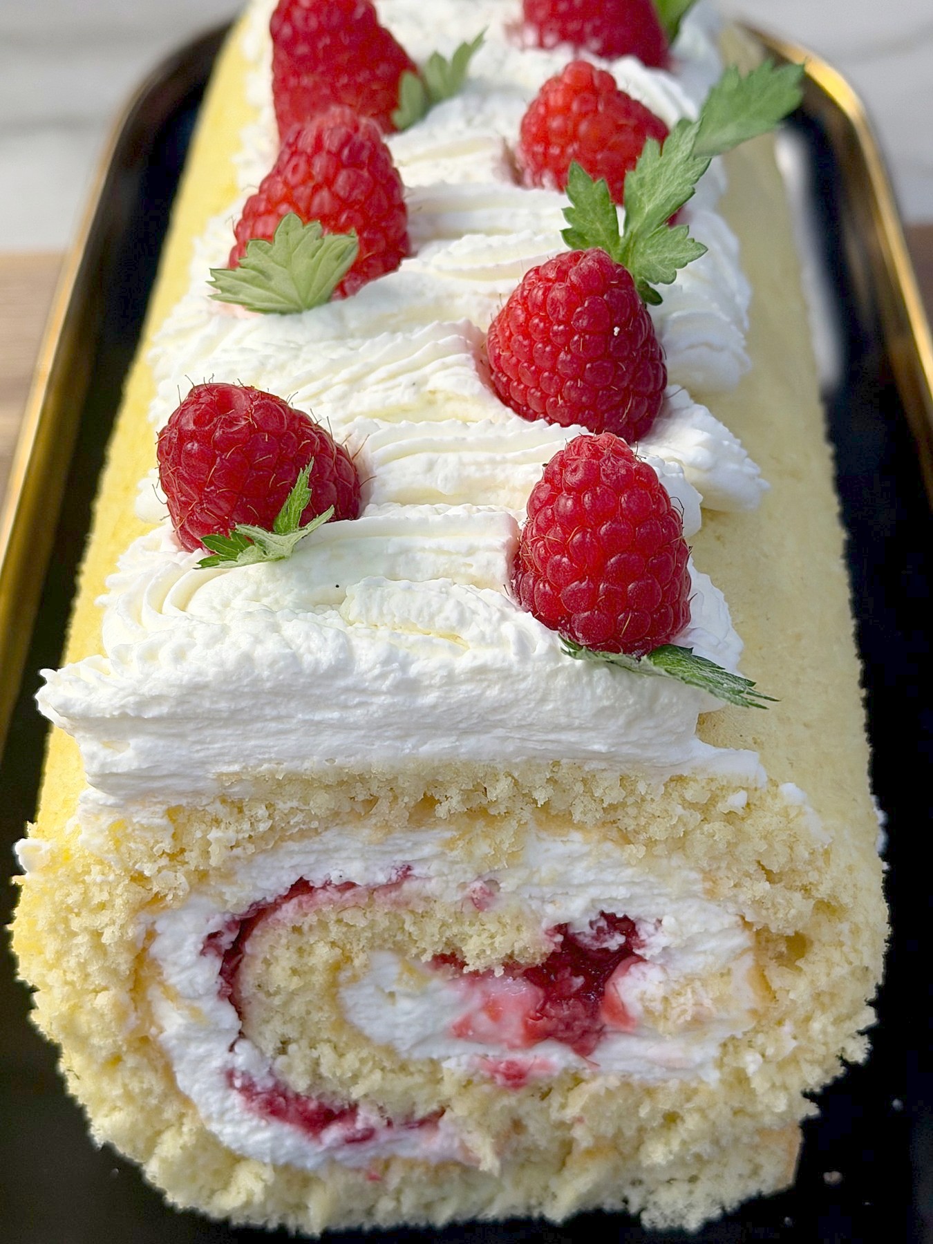 Toti's No-Crack Raspberry Swirl Roll — 2