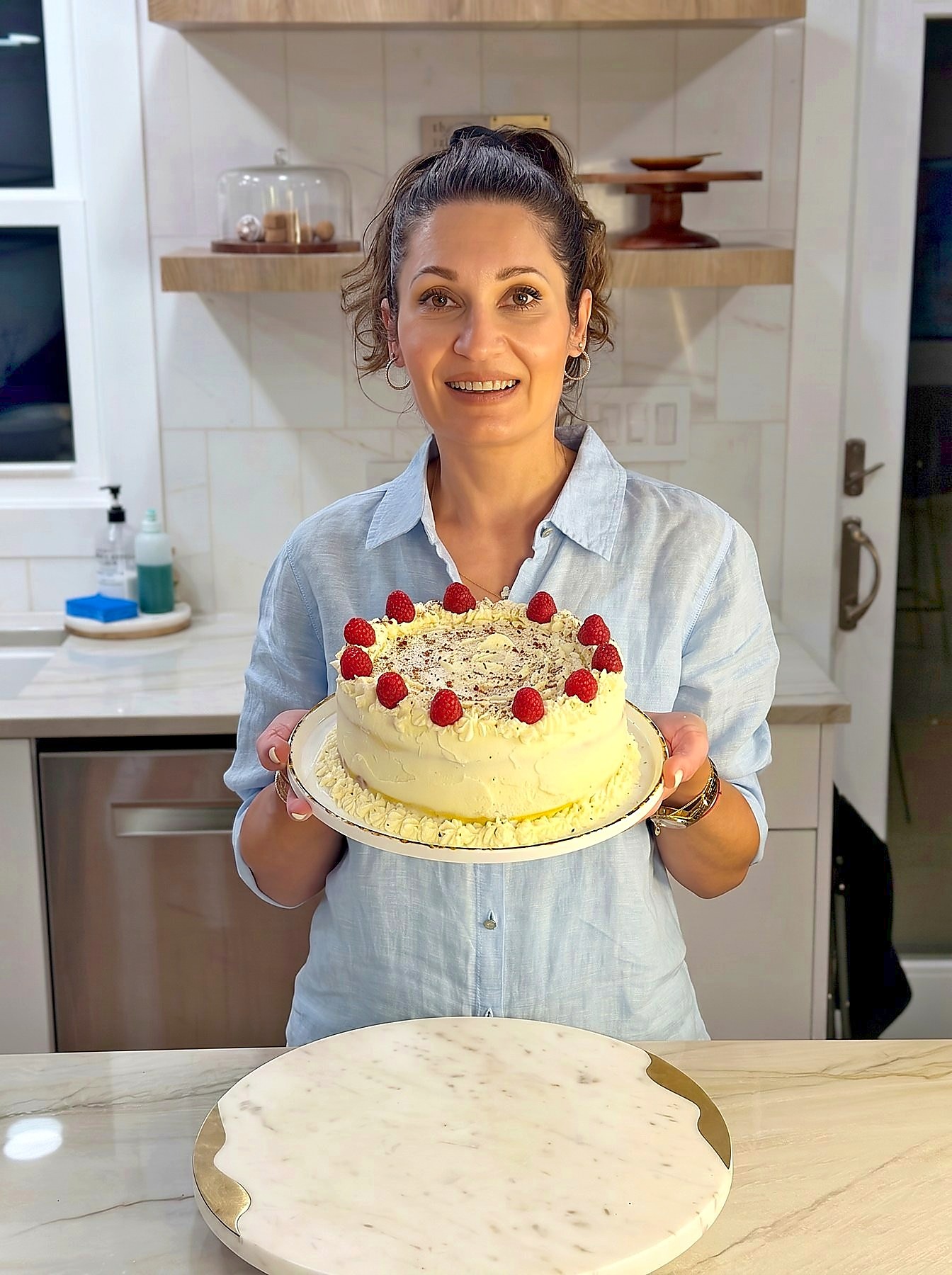 Toti in her kitchen with a chia pudding