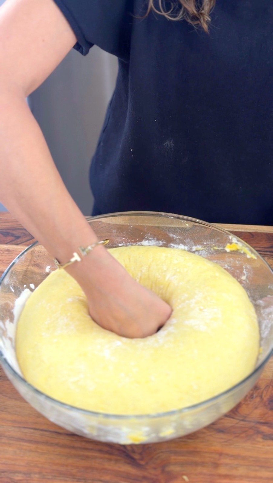 Pumpkin-Shaped Pumpkin Buns — 4