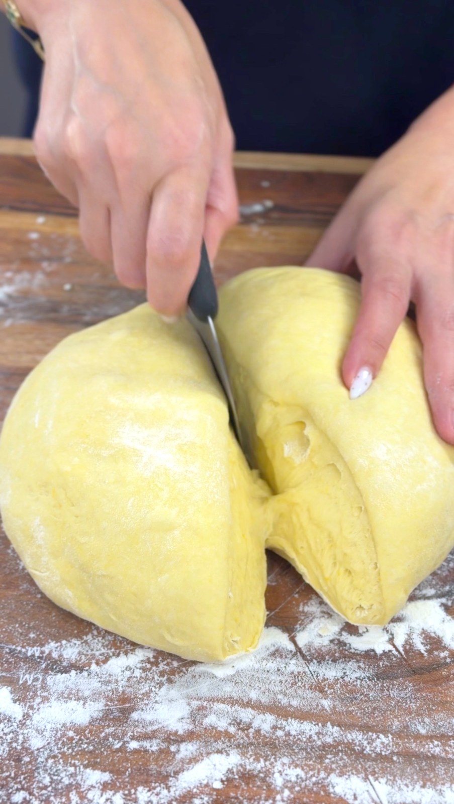 Pumpkin-Shaped Pumpkin Buns — 6