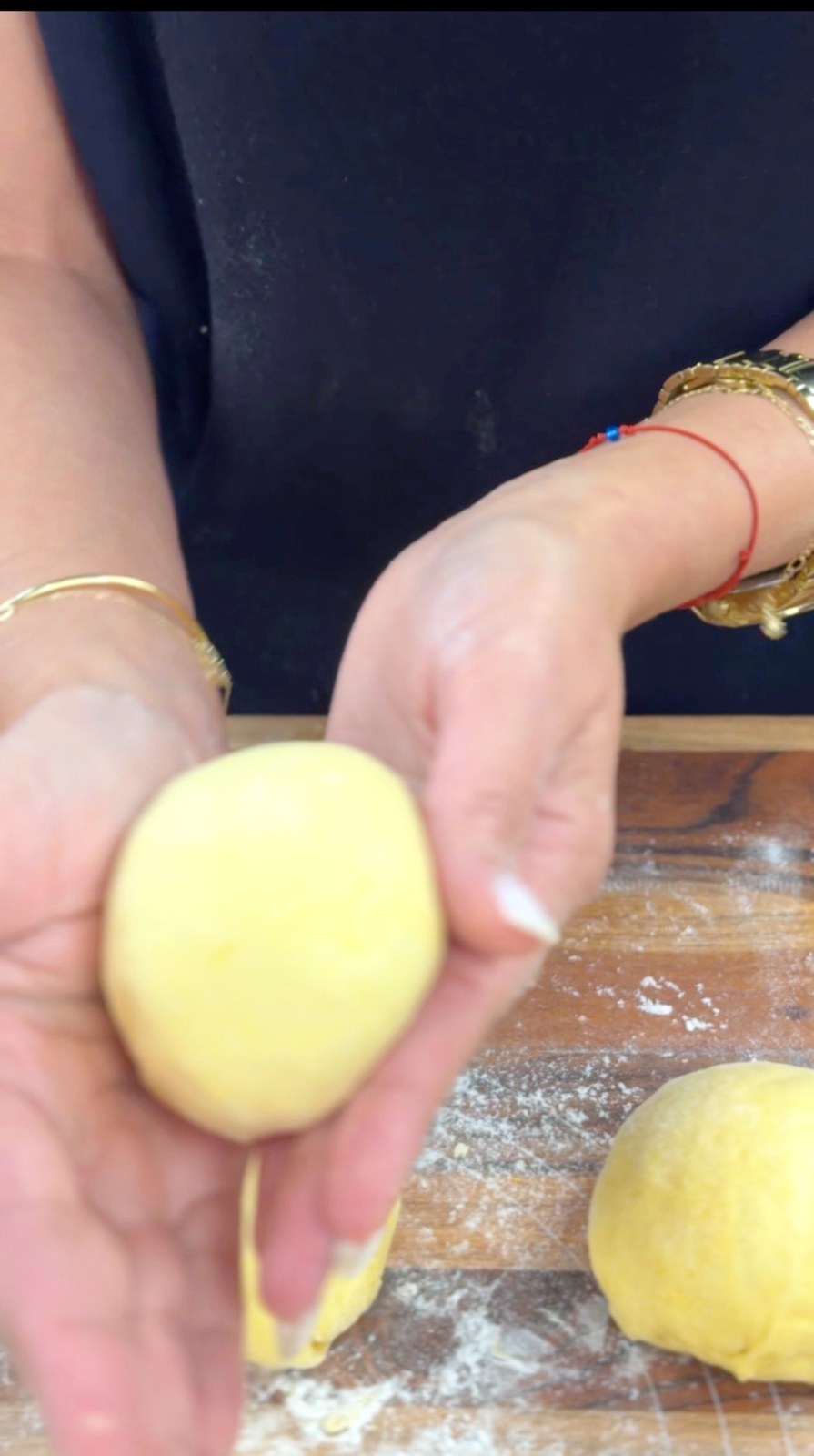 Pumpkin-Shaped Pumpkin Buns — 7